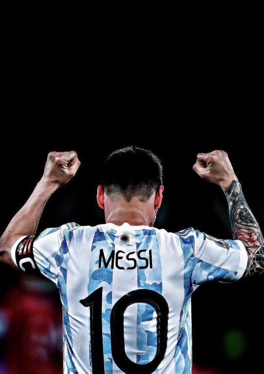 泰州常规赛阶段曾0-4负于南通，而决赛泰州点球战胜南通夺冠（常规赛0-4负南通，泰州决赛点球逆袭夺冠）