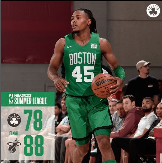 火箭哈登末节爆发连得15分（火箭球星哈登末节狂飙，连取15分）