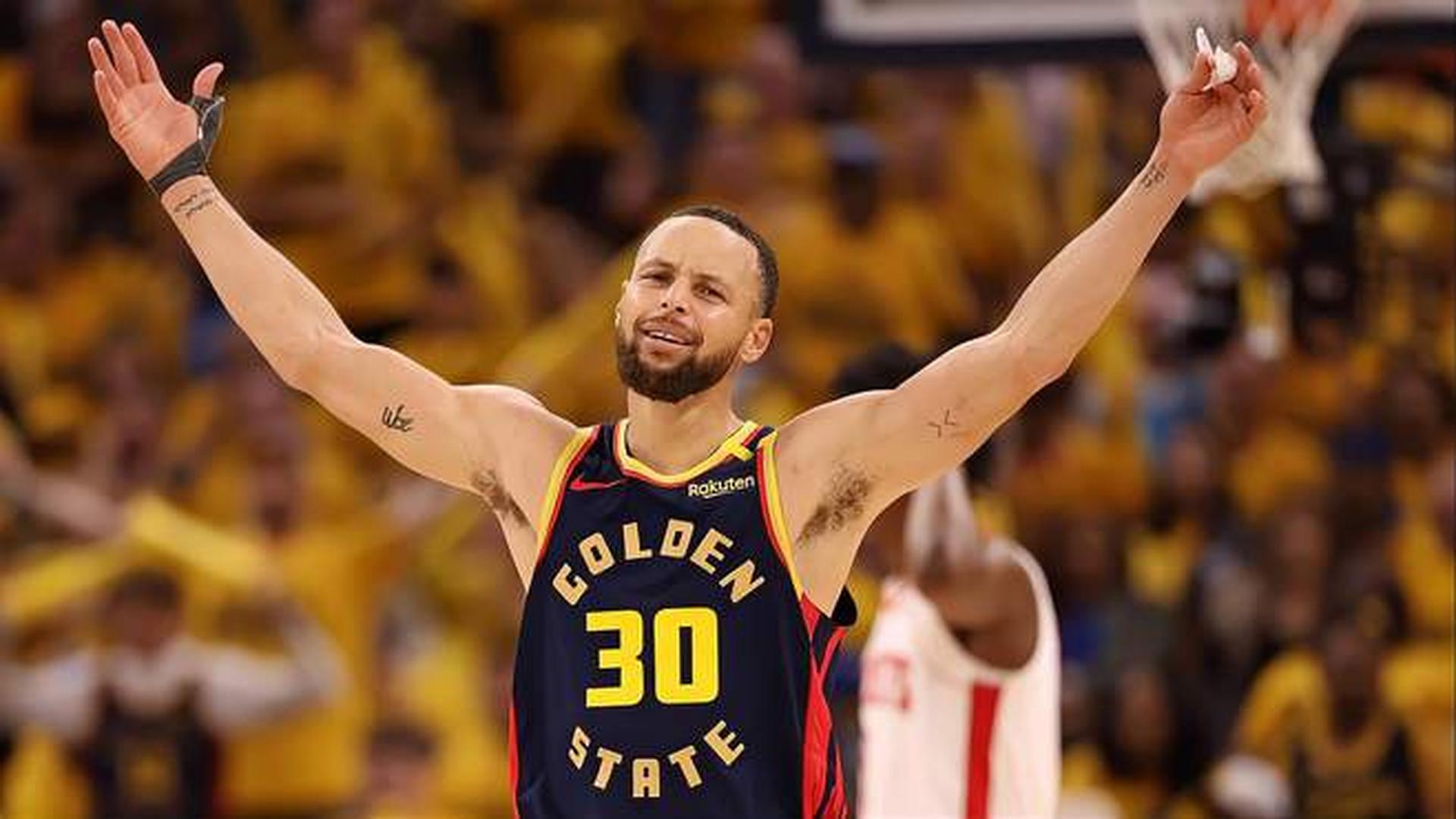 王俊杰10分3篮板&连续2场得分上双，赵维伦1篮板3助攻（王俊杰砍下10分3板连两场得分上双，赵维伦贡献1板3助攻）