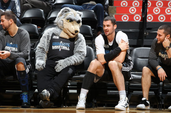 英媒：意甲俱乐部在关注拉斯金，热刺和狼队也对其感兴趣（英媒：多家意甲球队考察拉斯金，热刺与狼队同样有意）