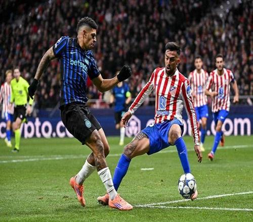 奎因五项基础数据均排在本届新秀前五，总助攻第一（奎因五大基础数据全部跻身本届新秀前五，助攻总数领跑）