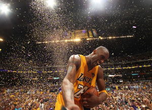 JR与路威热议：＂热火反派詹＂ 才是勒布朗最强形态？（JR、路威热议：热火时期的“反派詹”是否是勒布朗的最强版本？）